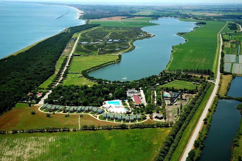 Club Village & Hotel Spiaggia Romea リド・ディ・ヴォラーノ エクステリア 写真